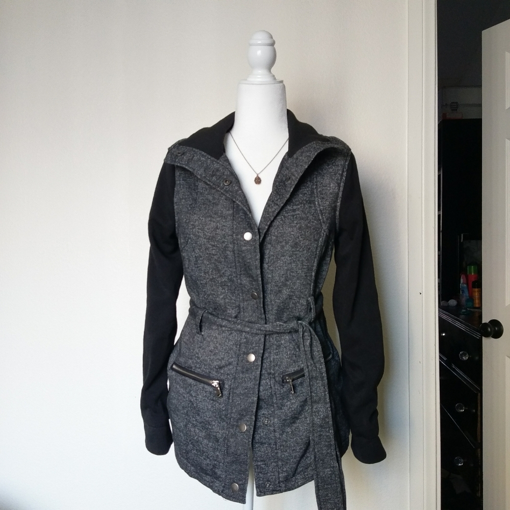 Paper Tee grey black Coat Jacket with faux fur